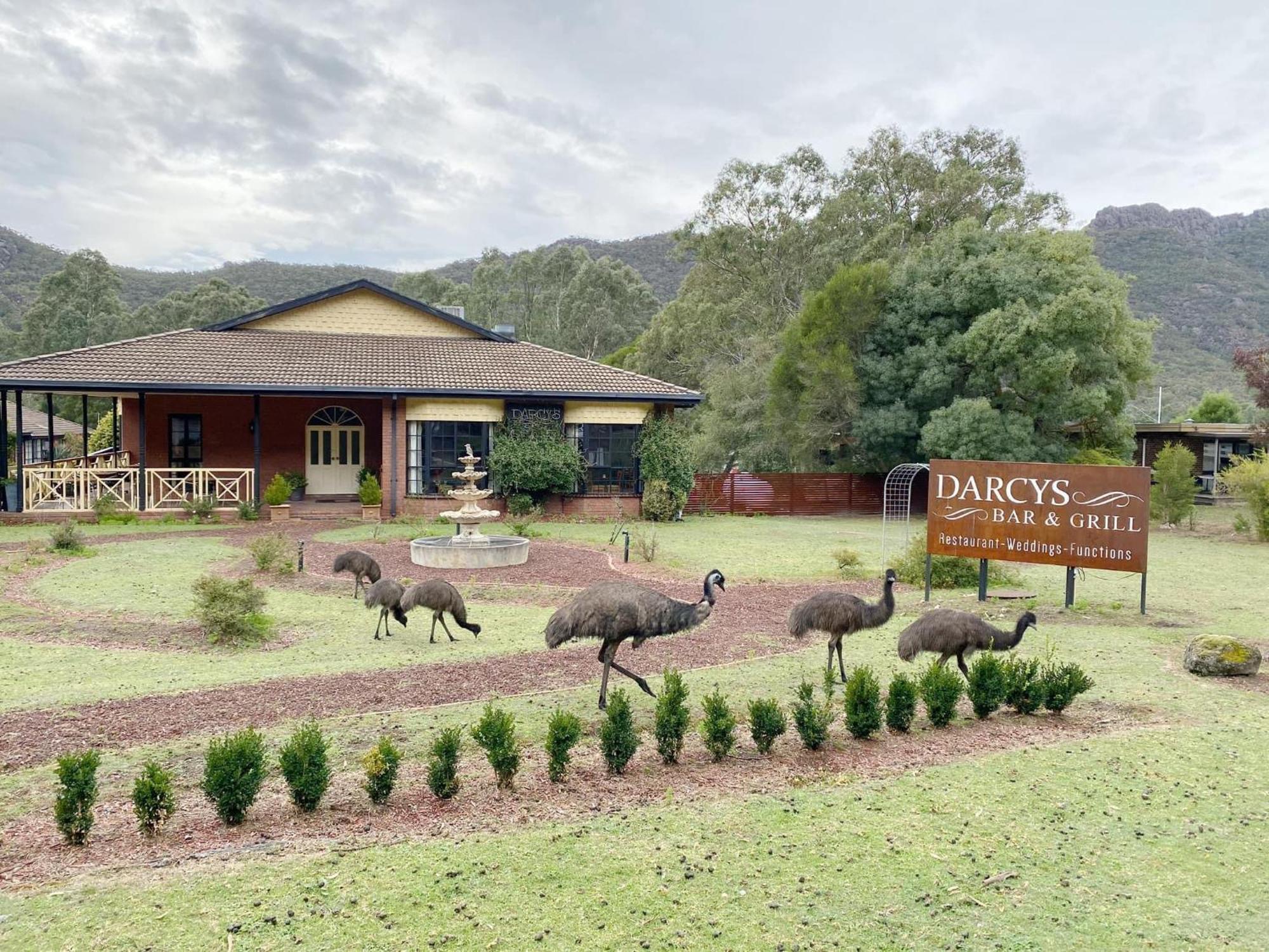 Golden Chain Country Plaza Motel Halls Gap Bagian luar foto