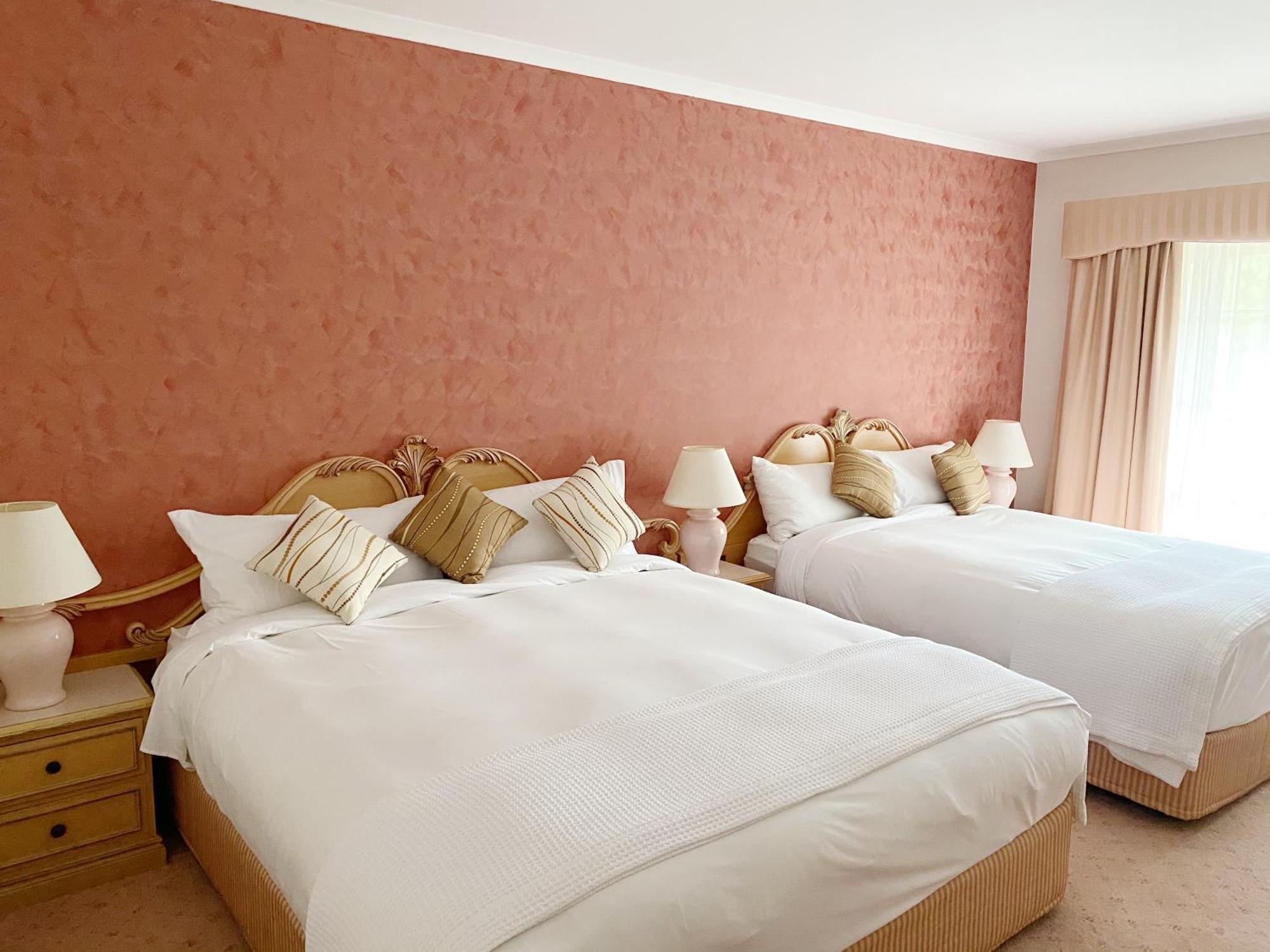 Golden Chain Country Plaza Motel Halls Gap Bagian luar foto