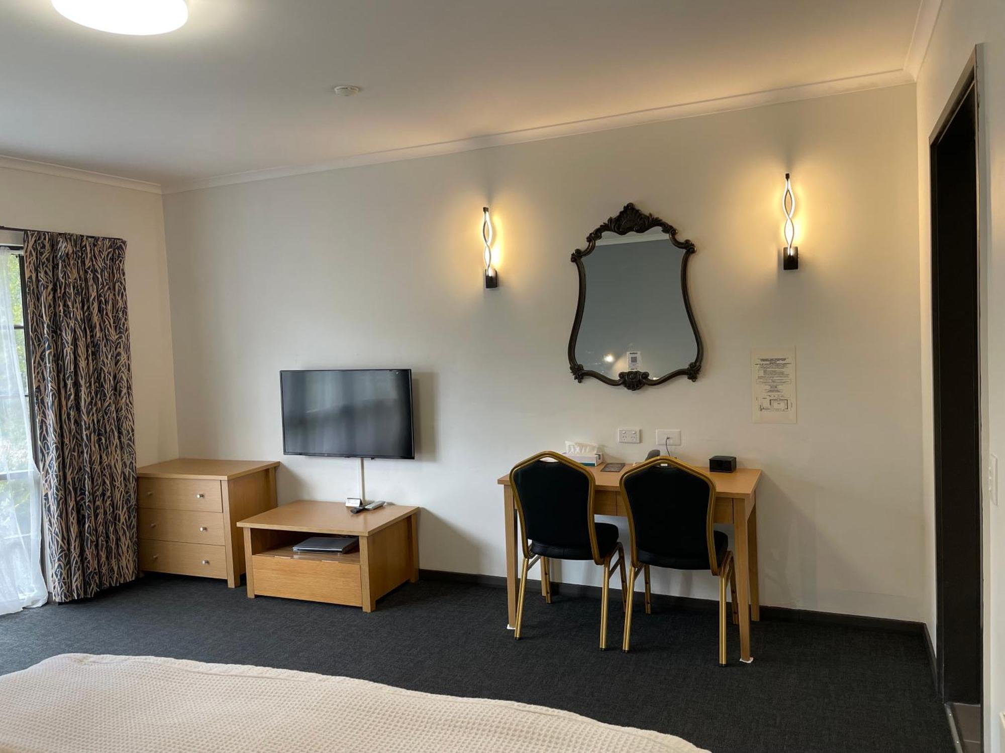 Golden Chain Country Plaza Motel Halls Gap Bagian luar foto